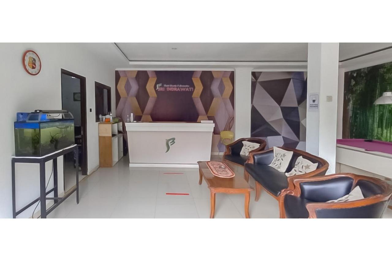 בוגור Hotel Sri Indrawati Puncak Mitra Reddoorz מראה חיצוני תמונה